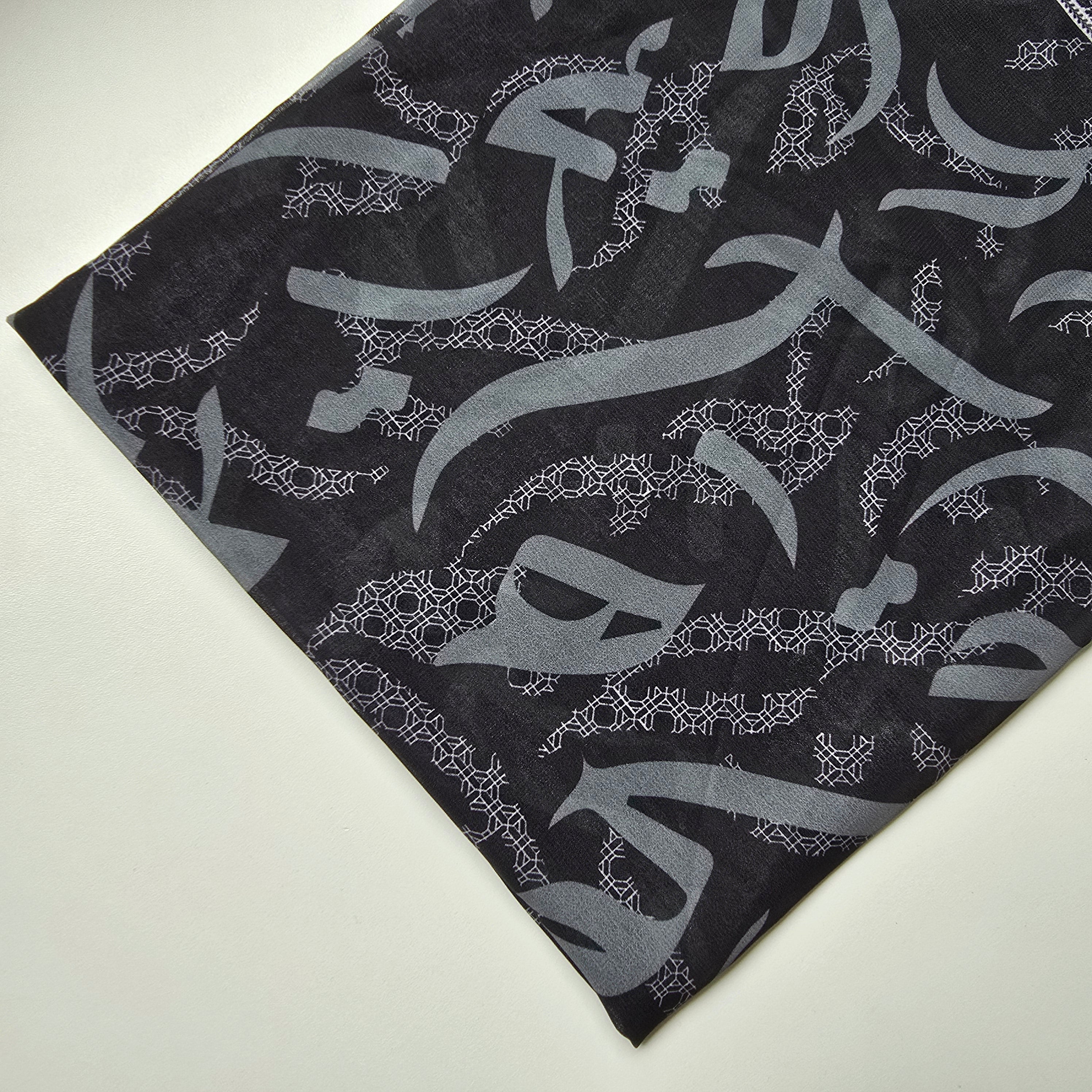 1pc Women's Printed Chiffon Hijab , Lightweight Soft Scarf, Elegant Muslim Headwrap, Breathable Modest Wear for All Seasons