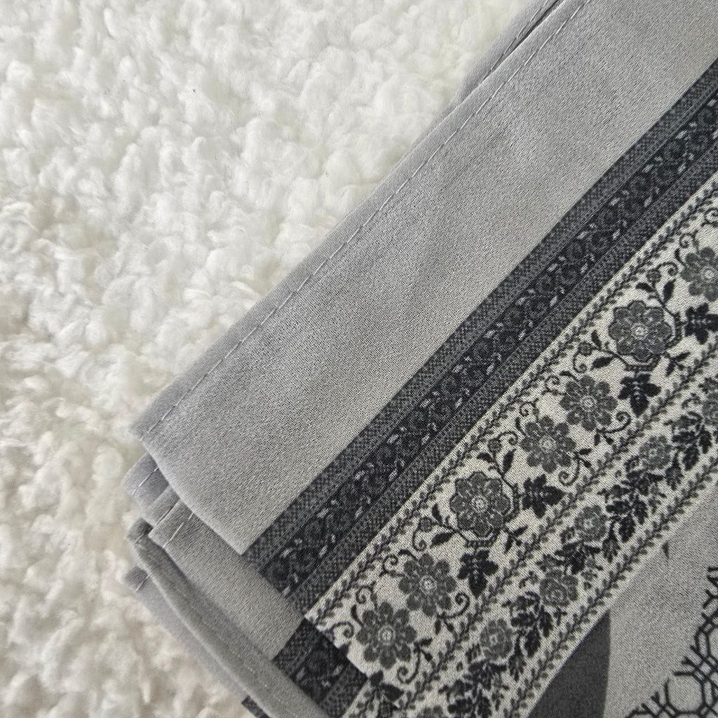 1pc Women's Printed Chiffon Hijab , Lightweight Soft Scarf, Elegant Muslim Headwrap, Breathable Modest Wear for All Seasons