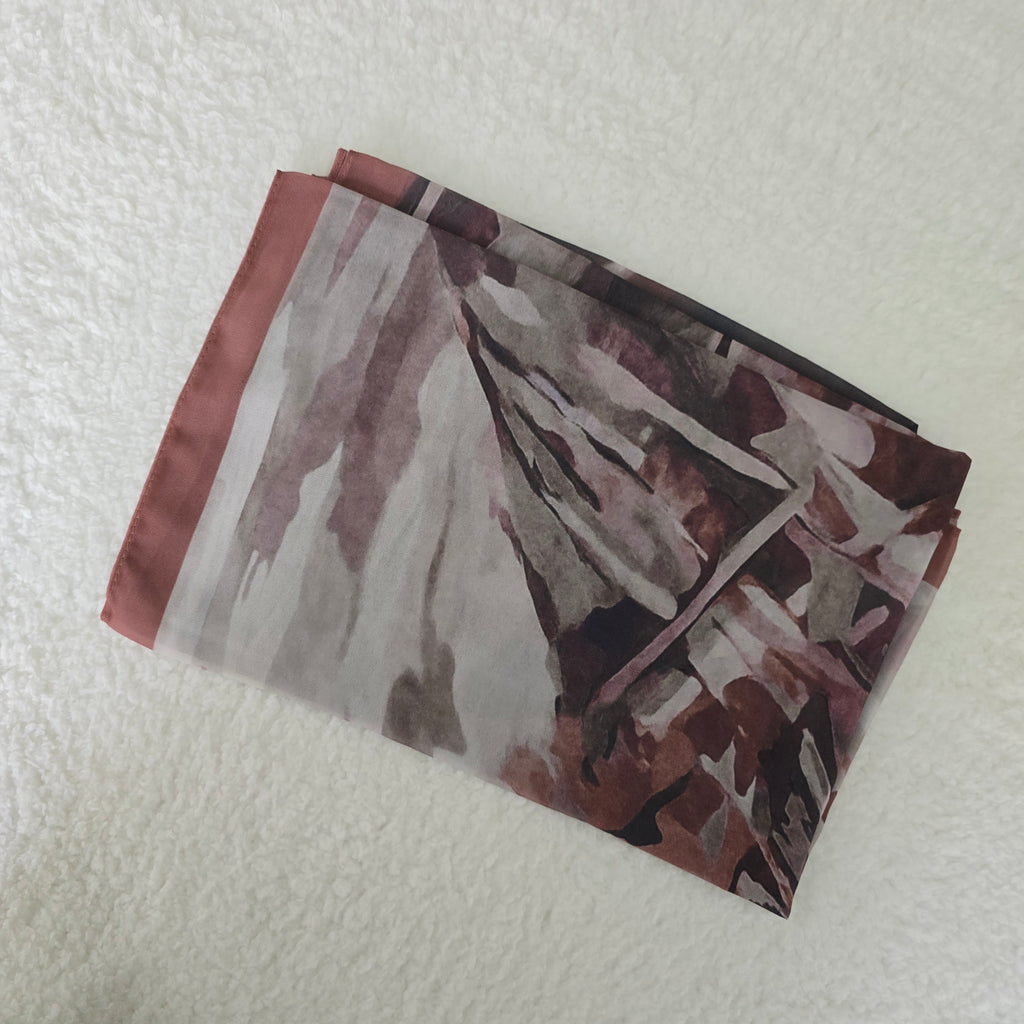 1pc Women's Printed Chiffon Hijab , Lightweight Soft Scarf, Elegant Muslim Headwrap, Breathable Modest Wear for All Seasons