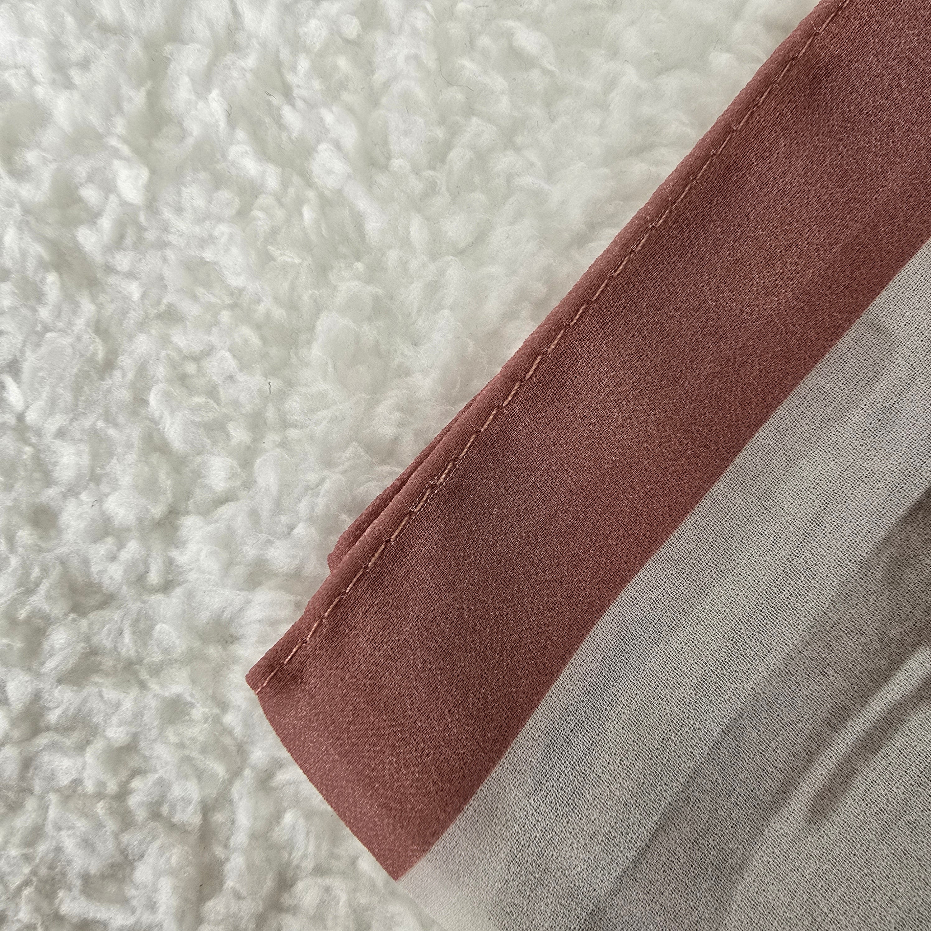 1pc Women's Printed Chiffon Hijab , Lightweight Soft Scarf, Elegant Muslim Headwrap, Breathable Modest Wear for All Seasons