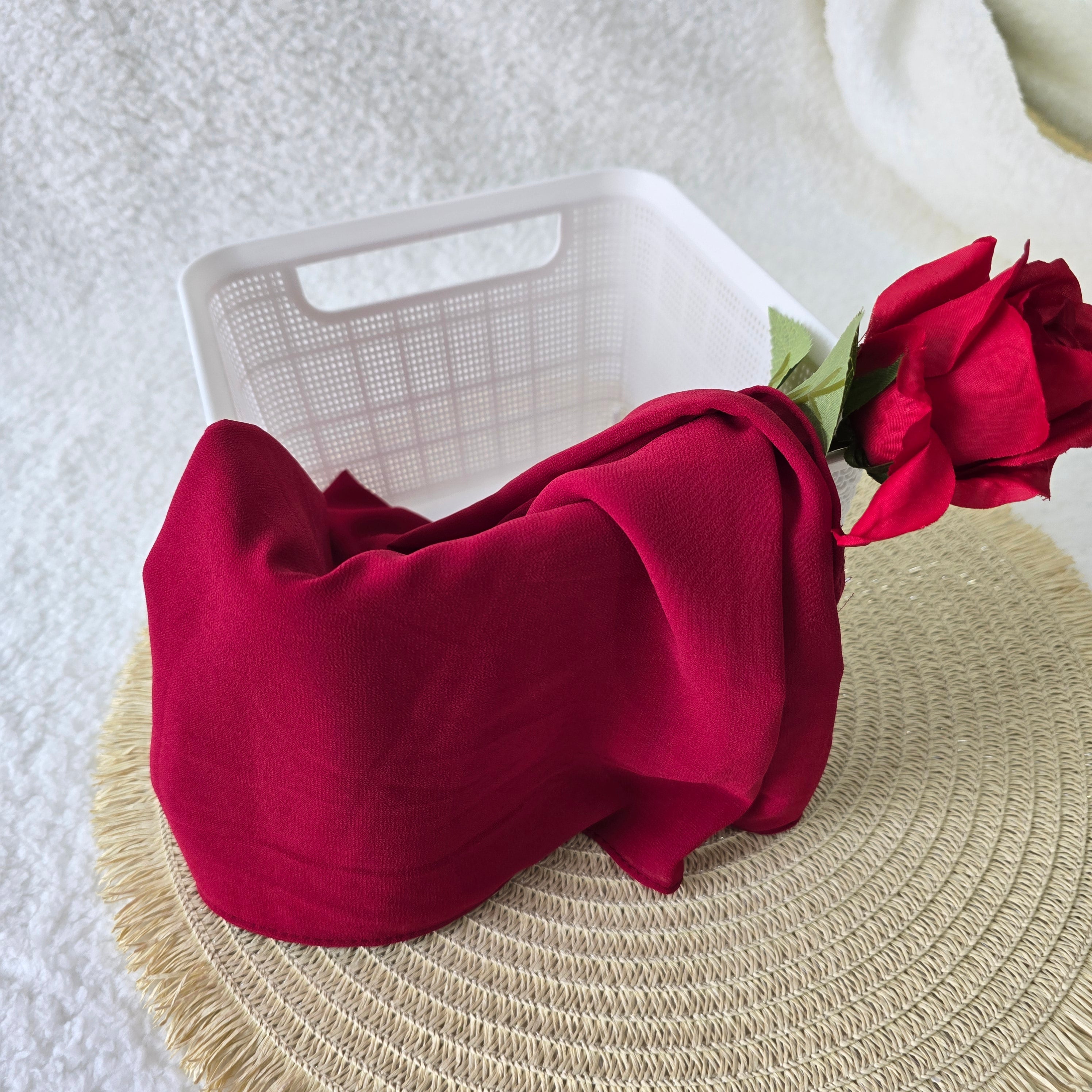 1pc Women's Chiffon Hijab Cool Maroon, Solid Color Knitted Scarf, Chiffon Hijab, Muslim Prayer Headwrap, Suitable For All Seasons