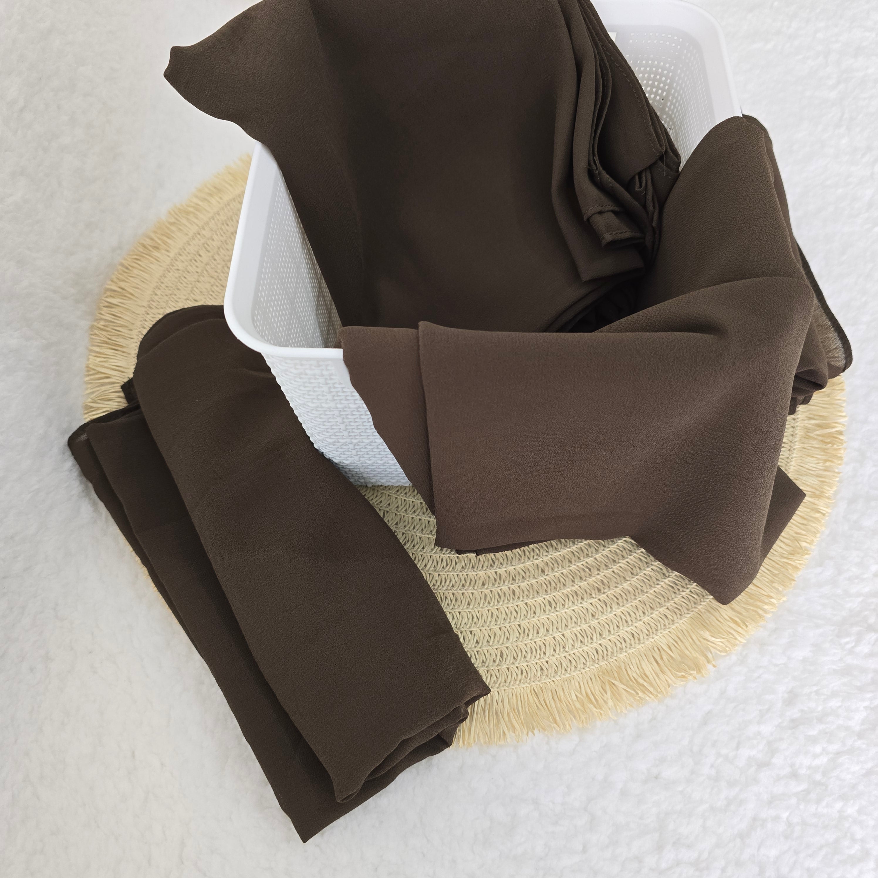 1pc Women's Chiffon Hijab Dark Chocolate, Solid Color Knitted Scarf, Chiffon Hijab, Muslim Prayer Headwrap, Suitable For All Seasons