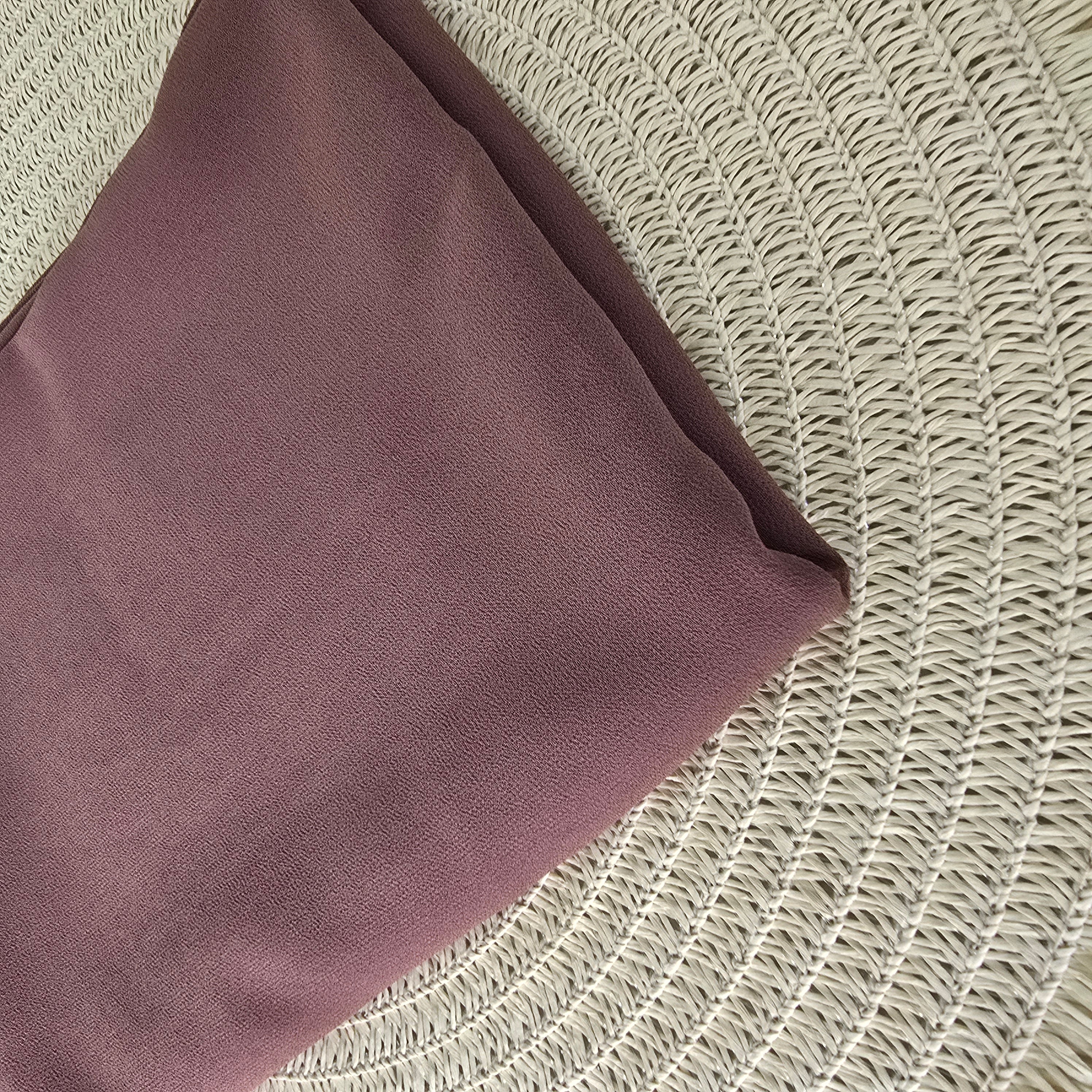 1pc Women's Chiffon Hijab Dark Cocoa, Solid Color Knitted Scarf, Chiffon Hijab, Muslim Prayer Headwrap, Suitable For All Seasons