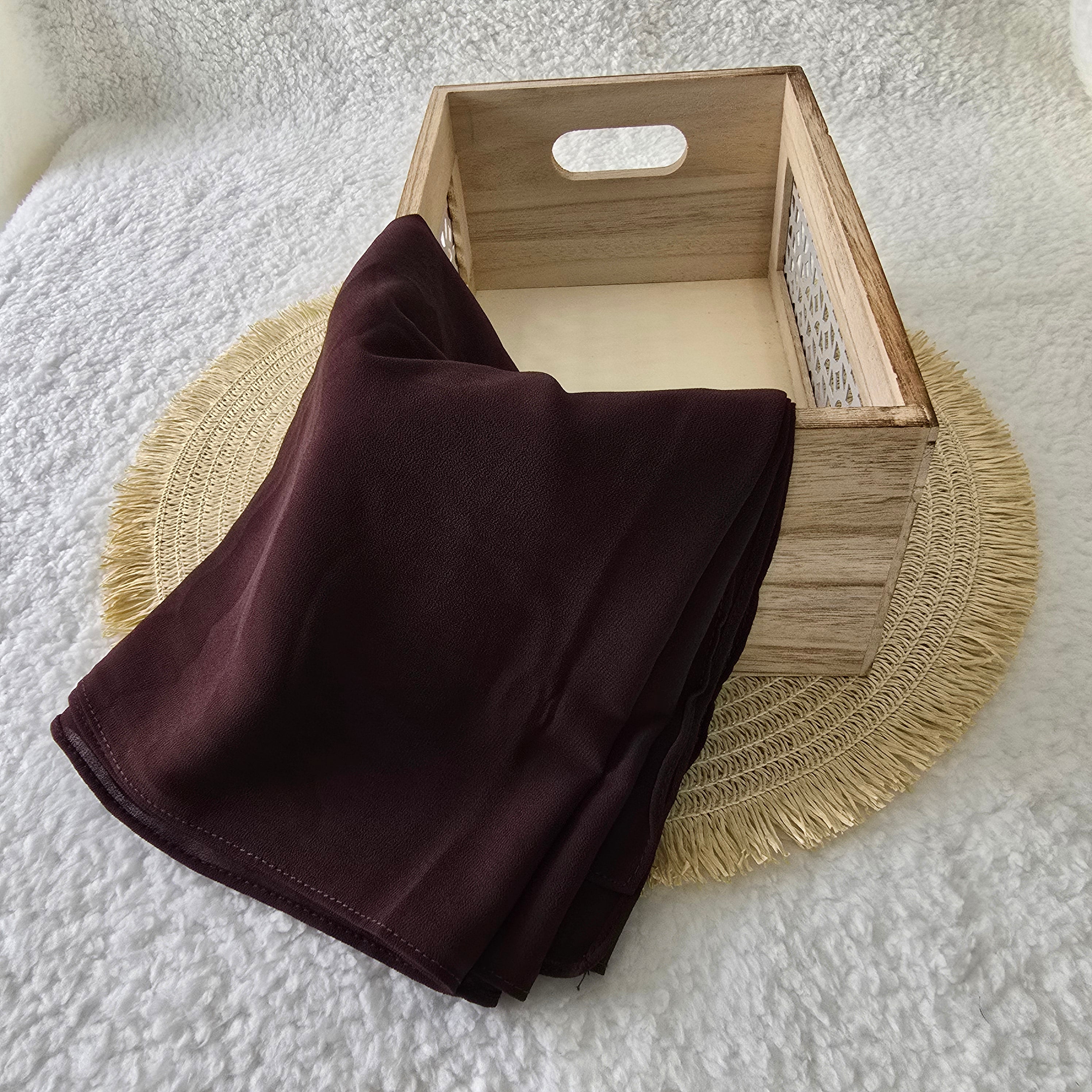 1pc Women's Chiffon Hijab Mahogany Brown, Solid Color Knitted Scarf, Chiffon Hijab, Muslim Prayer Headwrap, Suitable For All Seasons