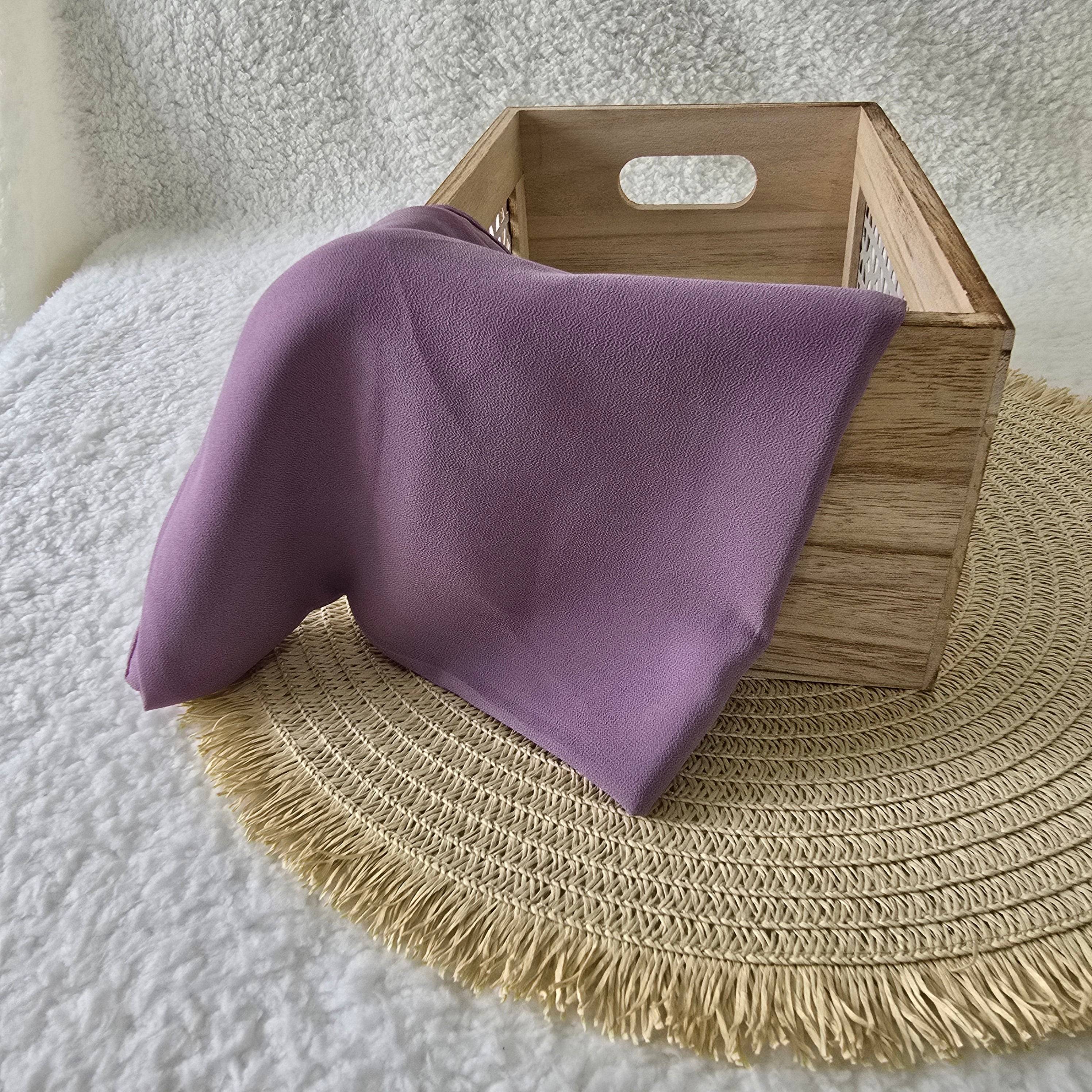 1pc Women's Chiffon Hijab Medium Lilac, Solid Color Knitted Scarf, Chiffon Hijab, Muslim Prayer Headwrap, Suitable For All Seasons