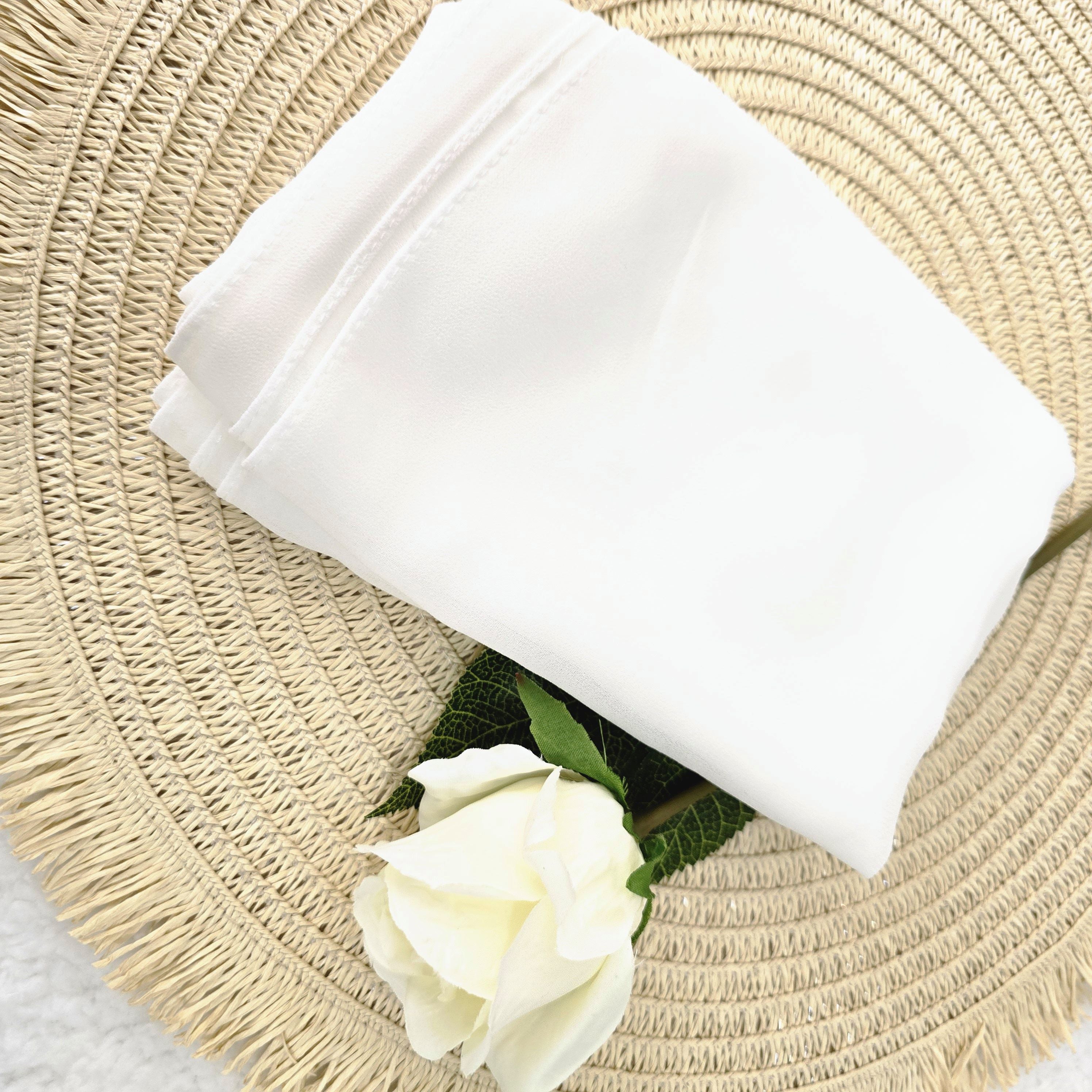 1pc Women's 2Meter Premium Chiffon Hijab Cloud White, Solid Color Knitted Scarf, Chiffon Hijab, Muslim Prayer Headwrap, Suitable For All Seasons