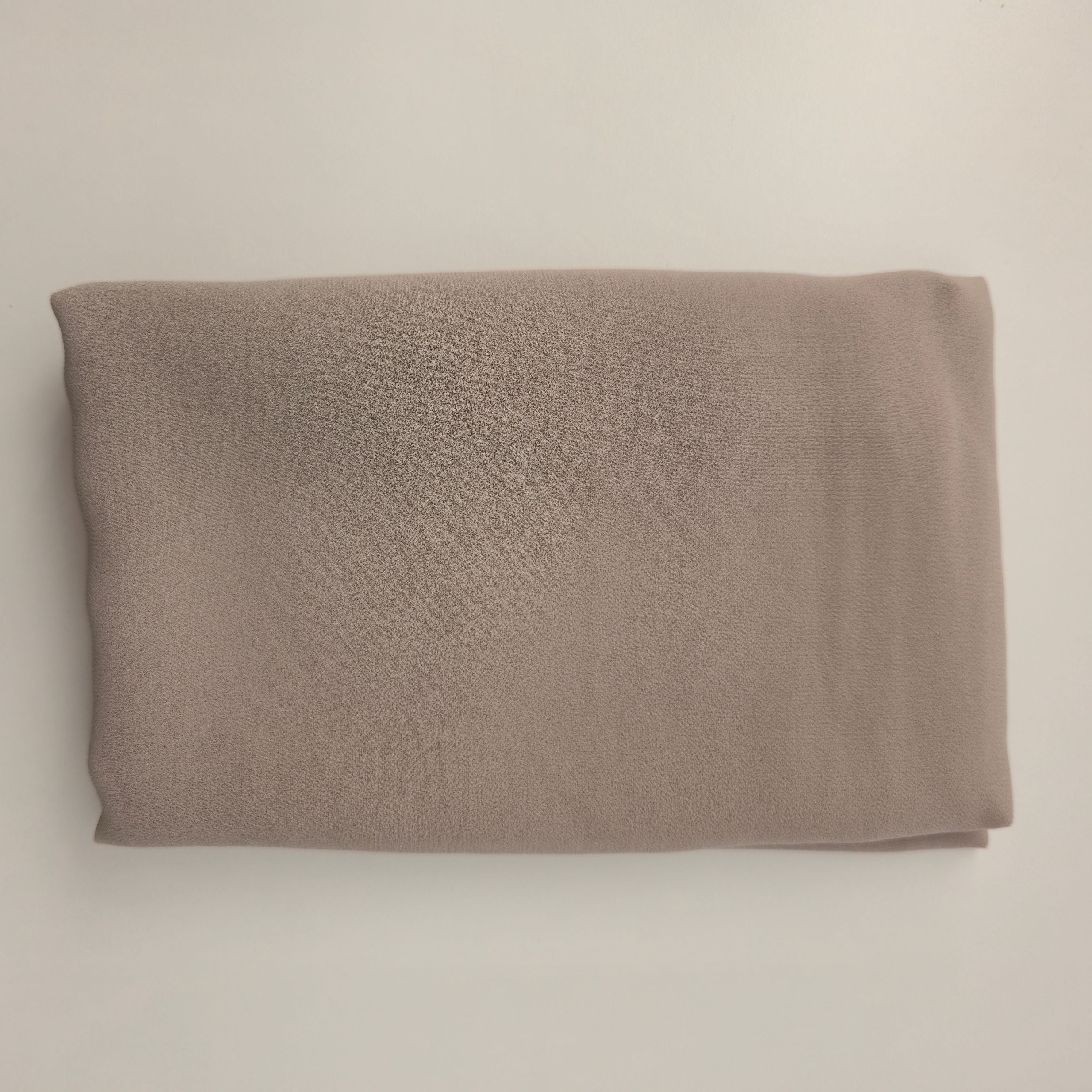 1pc Women's 2Meter Premium Chiffon Hijab  Warm Taupe, Solid Color Knitted Scarf, Chiffon Hijab, Muslim Prayer Headwrap, Suitable For All Seasons