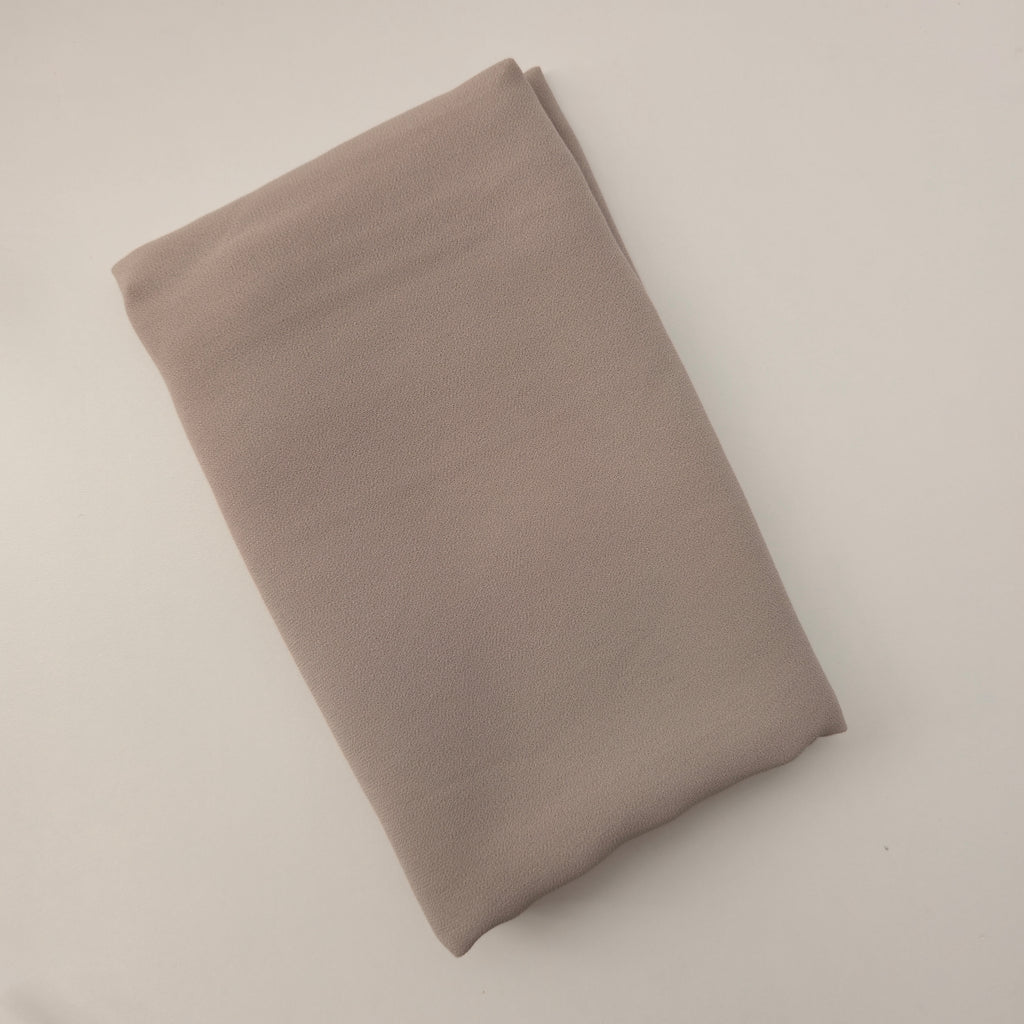 1pc Women's 2Meter Premium Chiffon Hijab  Warm Taupe, Solid Color Knitted Scarf, Chiffon Hijab, Muslim Prayer Headwrap, Suitable For All Seasons