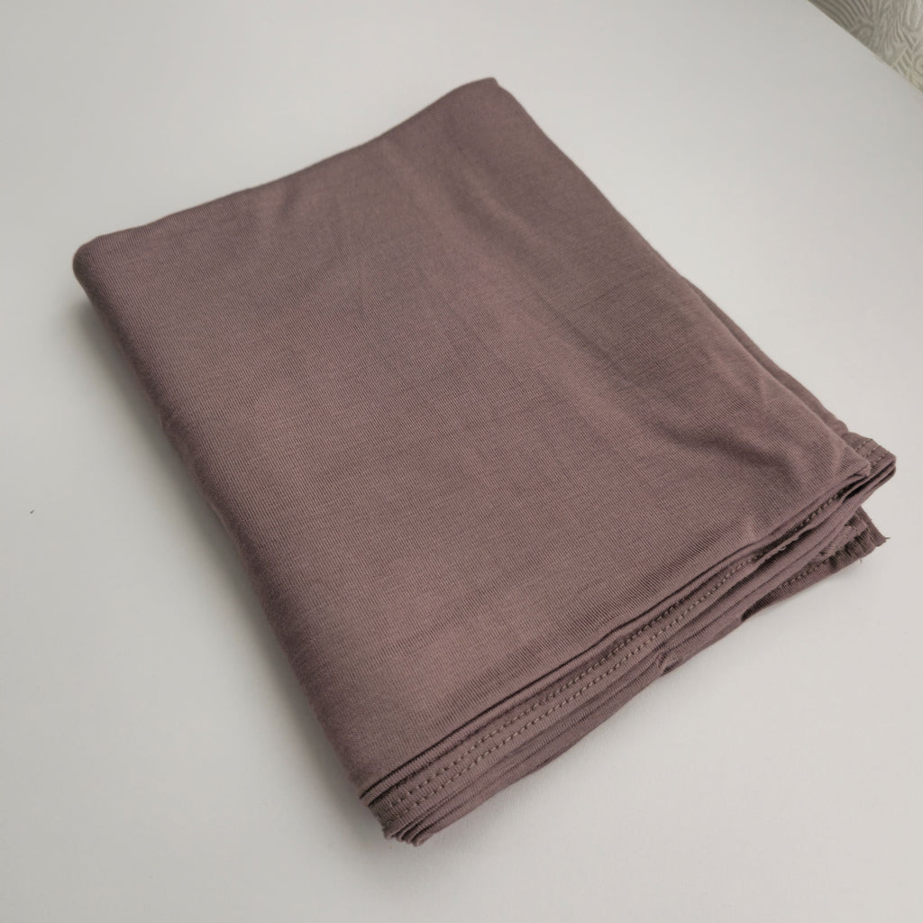 1pc Women's Premium Jersey Hijab Mocha, Solid Color Knitted Scarf, Jersey Hijab, Muslim Prayer Headwrap, Suitable For All Seasons