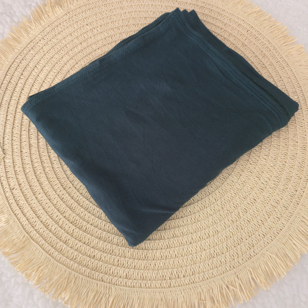 1pc Women's Premium Jersey Hijab Pine Green, Solid Color Knitted Scarf, Jersey Hijab, Muslim Prayer Headwrap, Suitable For All Seasons